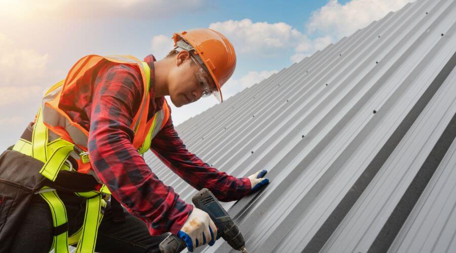 Professional New roof installation in West Ridge, AR